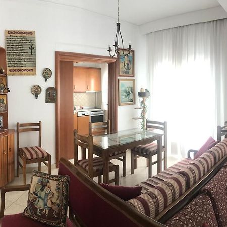 Apartment With Two Bedrooms In City Centre In Drama Greece Extérieur photo