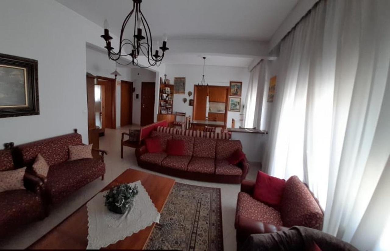 Apartment With Two Bedrooms In City Centre In Drama Greece Extérieur photo