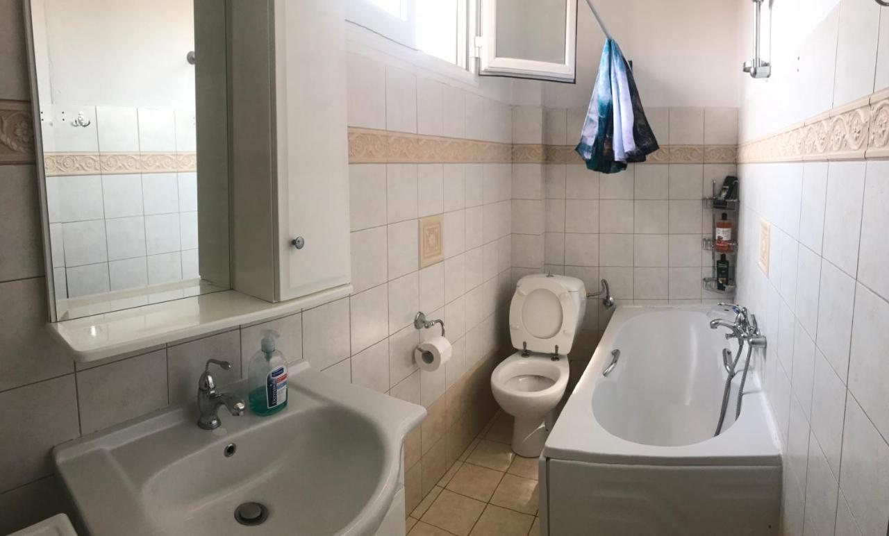 Apartment With Two Bedrooms In City Centre In Drama Greece Extérieur photo